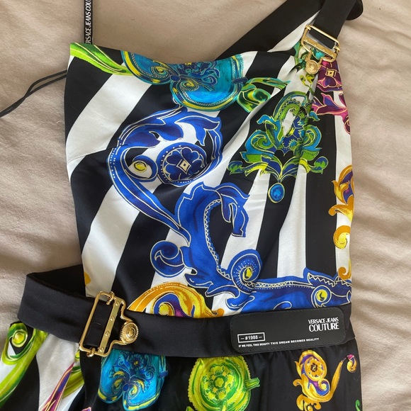 Brand new Versace summer dress - Picture 7 of 8